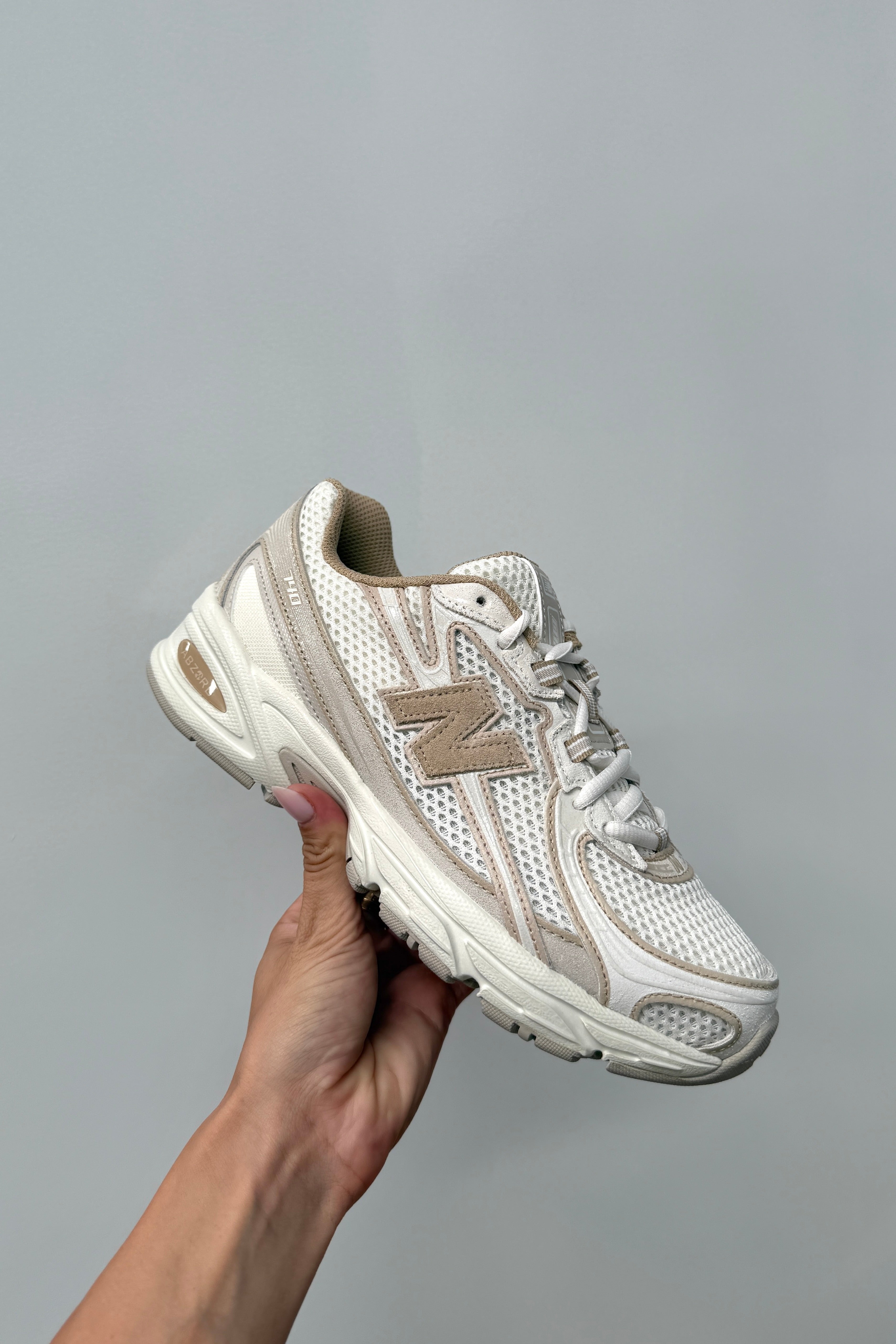 【New Balance】740v2★U740IN2★Incense/Angora/Timberwolf New Balance U740IN2 740V2 Mens Lifestyle Shoe - Incense